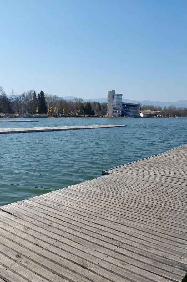 Апартамент Гребна база с Гараж Пловдив Экстерьер фото